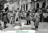 Police whip a criminal before a crowd in Persia, c.1910 - Click to enlarge